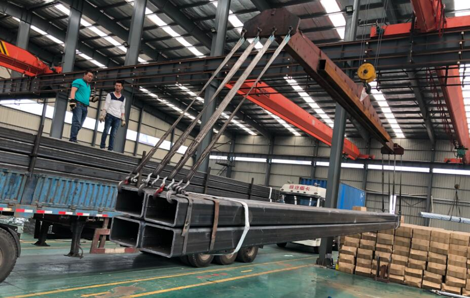 Loading rectangular tube successfully